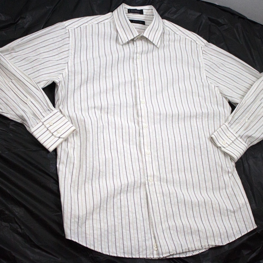 J. Ferrar Long Sleeve Button Front Dress Shirt